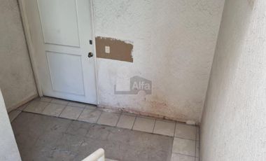 Renta espacios en Edificio en Toluca, sobre avenida, ideal para escuelas, oficinas, gym, etc.