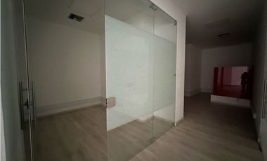 Se arrienda Casa Comercial en Centro Histórico - Santa Marta