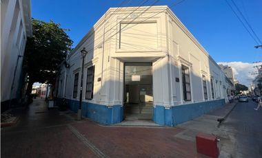 Se arrienda Casa Comercial en Centro Histórico - Santa Marta