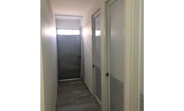 SE ARRIENDA OFICINA