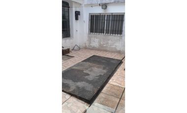 Casa  y Gapón Interno. Bv Oroño 5851  A