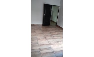 Casa  y Gapón Interno. Bv Oroño 5851  A