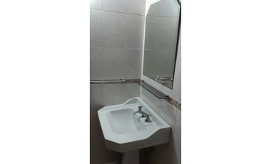 Casa  y Gapón Interno. Bv Oroño 5851  A