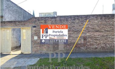 CASA A RECICLAR PROPIEDAD VALOR LOTE HAEDO NORTE