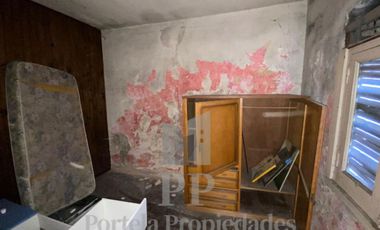 CASA A RECICLAR PROPIEDAD VALOR LOTE HAEDO NORTE