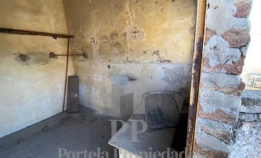CASA A RECICLAR PROPIEDAD VALOR LOTE HAEDO NORTE