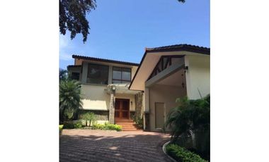 ALQUILER CASA PH RESIDENCIAL CAMINO DE CRUCES