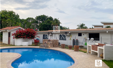 ALQUILER DE VILLA DE PLAYA EN CORONADO (2)