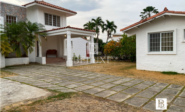 ALQUILER DE VILLA DE PLAYA EN CORONADO (2)