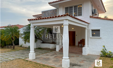 ALQUILER DE VILLA DE PLAYA EN CORONADO (2)