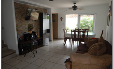 VENDO CASA EN PH VICTORIA PASEO DEL NORTE
