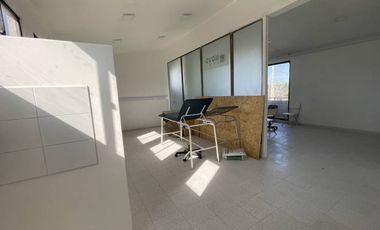 CLINICA DENTAL UBICACIÓN ESTRATEGICA