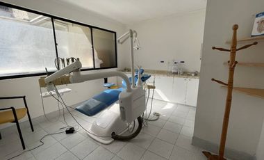 CLINICA DENTAL UBICACIÓN ESTRATEGICA