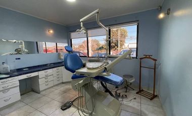 CLINICA DENTAL UBICACIÓN ESTRATEGICA