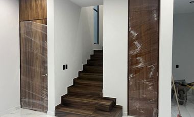 Venta de hermosa Casa con excelentes acabados en La Rioja Colima al Noreste