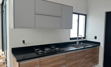 Venta de hermosa Casa con excelentes acabados en La Rioja Colima al Noreste