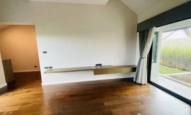 3-story detached house for sale Private Nirvana Residence