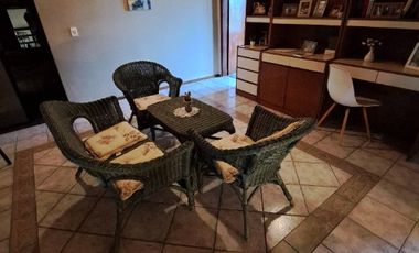 Chalet en venta en Bernal Oeste