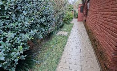 Chalet en venta en Bernal Oeste