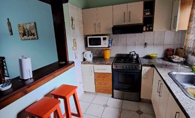 Chalet en venta en Bernal Oeste