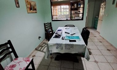 Chalet en venta en Bernal Oeste