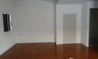 5 Bedroom House for sale at Koolpunt Ville 10