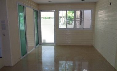 5 Bedroom House for sale at Koolpunt Ville 10