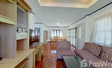 Score a Sick 3-Bed Haymaker: Come Experience Methini Hill Place