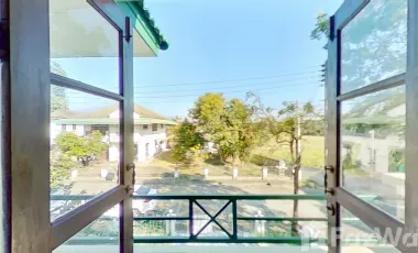 Score a Sick 3-Bed Haymaker: Come Experience Methini Hill Place