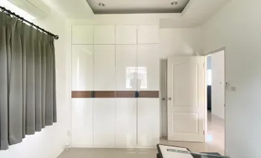 2 Bedroom House for sale at 99 Avenue