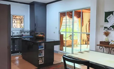 Large secure house and 2nd house close to city & malls
