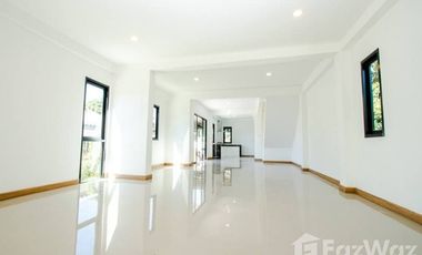 3 Bedroom House for sale in Saraphi, Chiang Mai