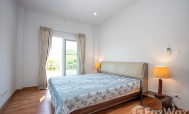 4BR House w/ Private Pool: Sansaran Mod Chic, Nong Khwai