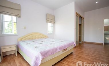 4BR House w/ Private Pool: Sansaran Mod Chic, Nong Khwai