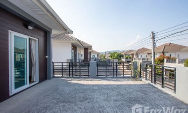 4BR House w/ Private Pool: Sansaran Mod Chic, Nong Khwai