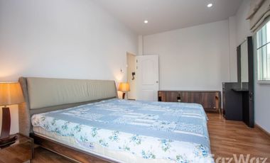 4BR House w/ Private Pool: Sansaran Mod Chic, Nong Khwai