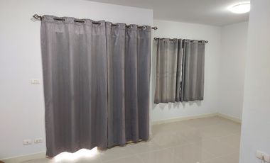 3 Bedroom Townhouse for sale in Lat Sawai, Pathum Thani