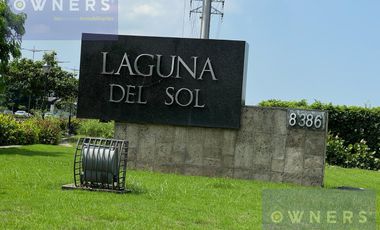 VENTA CASA EN LAGUNA DEL SOL EN SAMBORONDON (CMC)