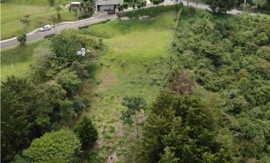 Lote en venta altos del Poblado