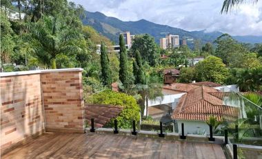 Casa campestre en Venta El Poblado Medellin