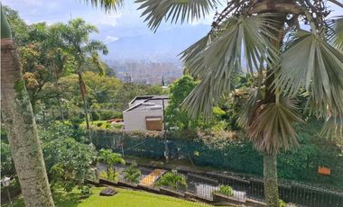 Casa campestre en Venta El Poblado Medellin