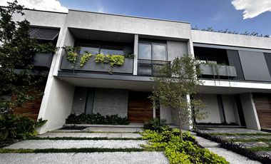 CASA EN RENTA EN SOLARES EN COTO