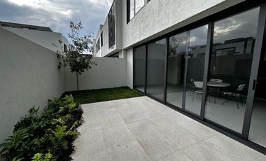 CASA EN RENTA EN SOLARES EN COTO