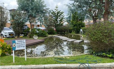 VENTA DE CASA ESPECTACULAR EN SECTOR VIVA, LA CEJA 2 niveles