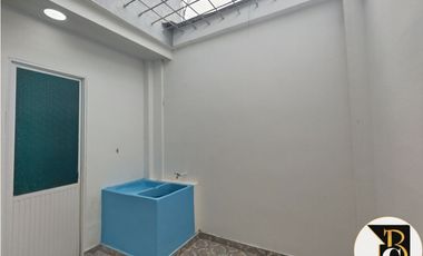 SE VENDE CASA DE DOS PISOS PARA ESTRENAR BARRIO VILLA SALOME/ YOPAL