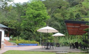 Finca de recreo en venta en Copacabana