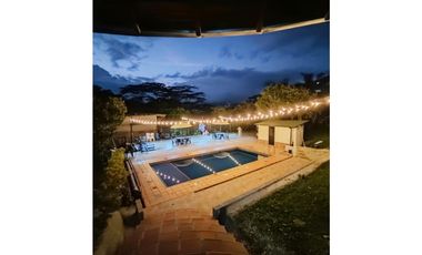 Finca de recreo en venta en Copacabana