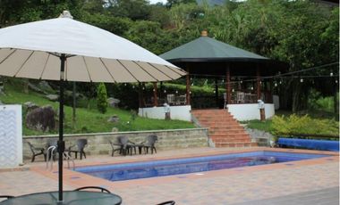 Finca de recreo en venta en Copacabana