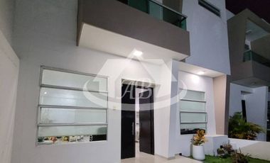 CASA EN VENTA BARRIO LA CASTELLANA|1575