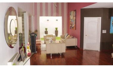 SE VENDE CASA EN PH FUENTE DEL FRESNO SUPER REMODELADA CON 768M2 JP